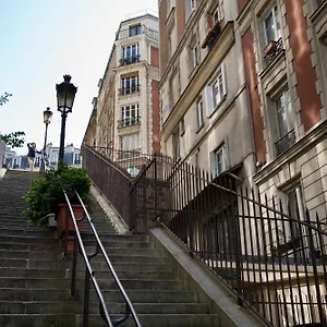Apartamento Duplex De Charme Au Coeur De Montmartre